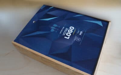 Un objet publicitaire personnalisé à vos couleurs : Le coffret de vin en bois