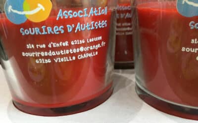 Bougies & nichoirs personnalisés pour l'association Sourires d'Autistes